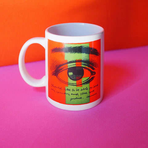e eye love mug